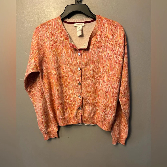 Sundance sweater - pink/orange abstract print button front fitted cardigan - Picture 3 of 9